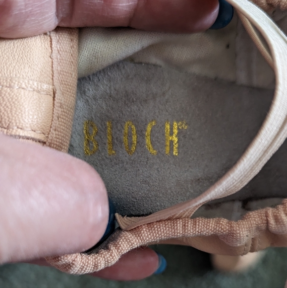 Bloch Dansoft Children's Ballet Slippers - Picture 5 of 5